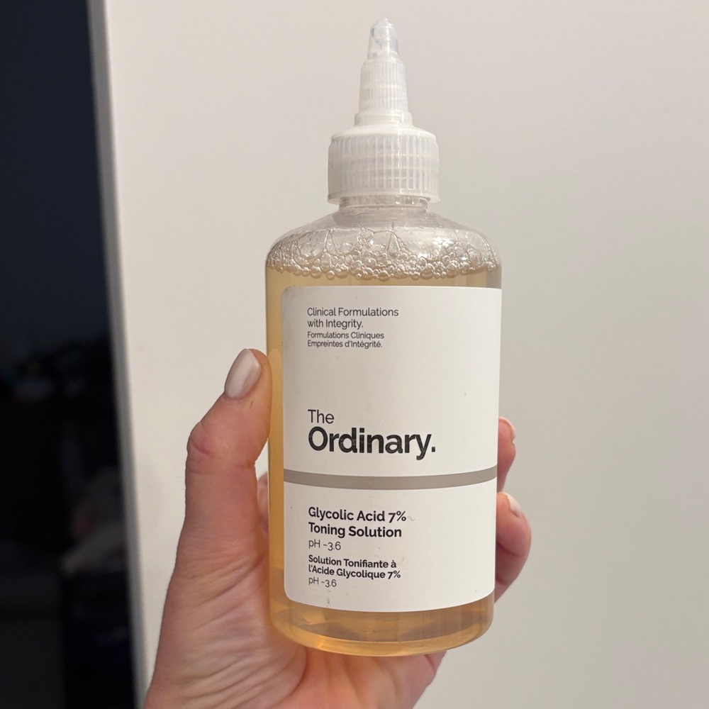 The Ordinary  7% Toning Solution - Amber